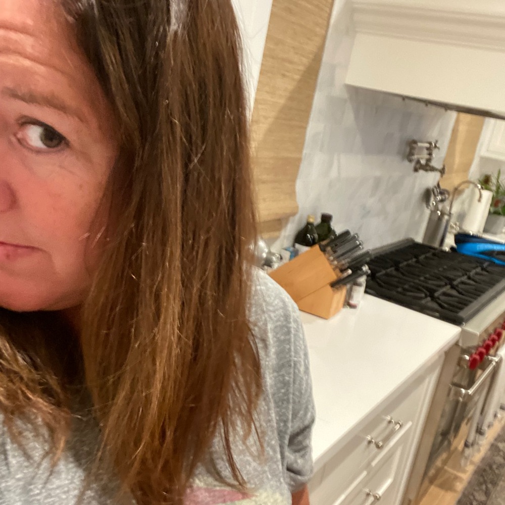 Meet your Posher, Suzanne